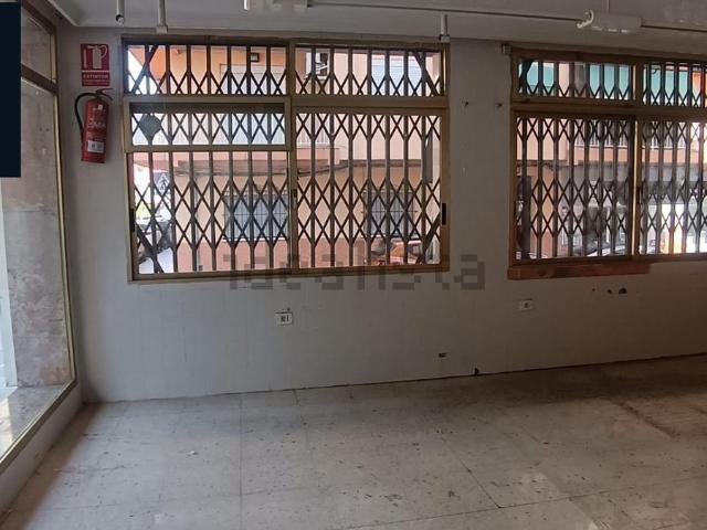 Local, Benidorm