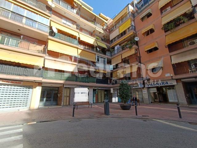 Local, Benidorm