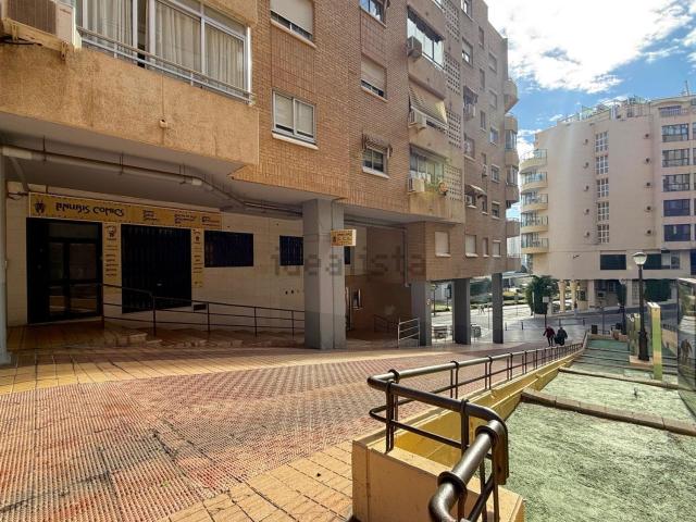Local, Benidorm