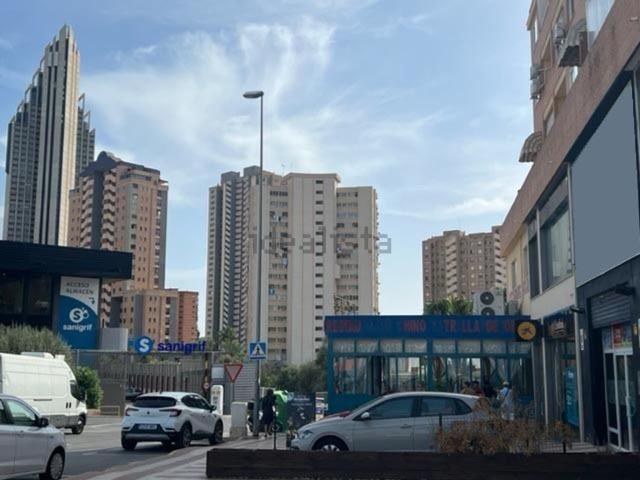 Local, Benidorm