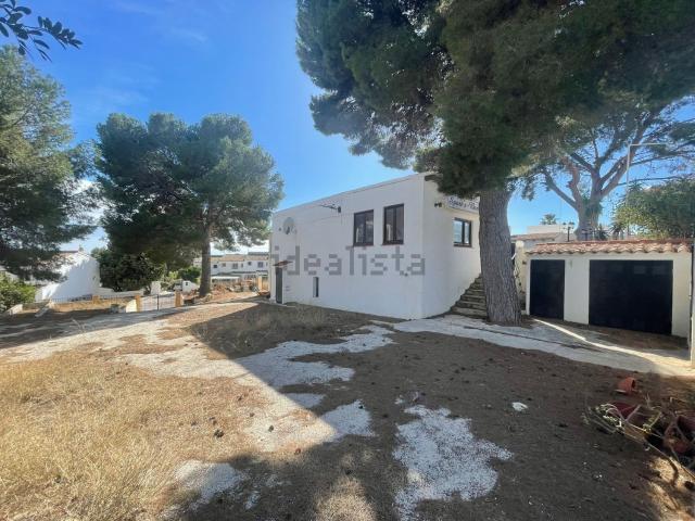 Local, Benissa
