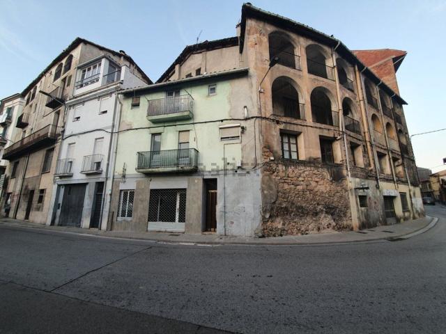 Local, Berga
