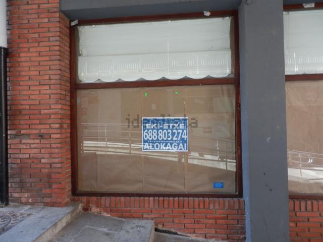 Local, Bergara