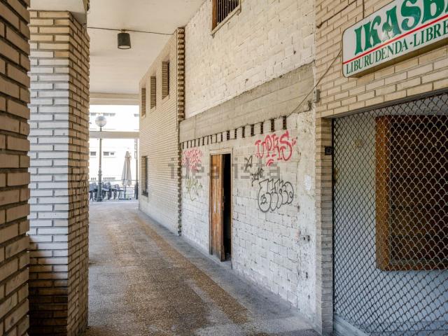 Local, Bergara
