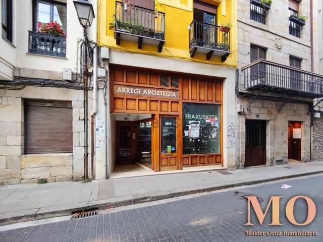 Local, Bergara