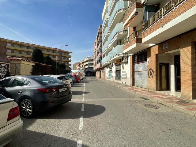 Local, Blanes