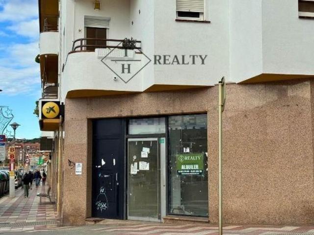 Local, Blanes