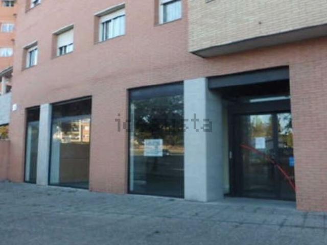 Local, Blanes