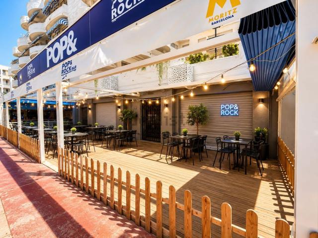Local, Cambrils