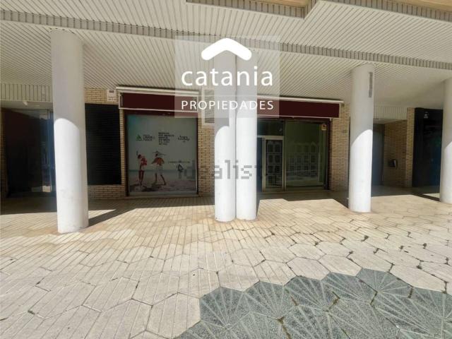 Local, Cambrils