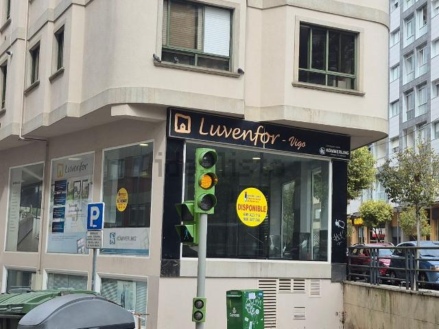 Local, Camelias Pi y Margall, Vigo