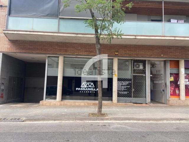 Local, Can Roca, Terrassa