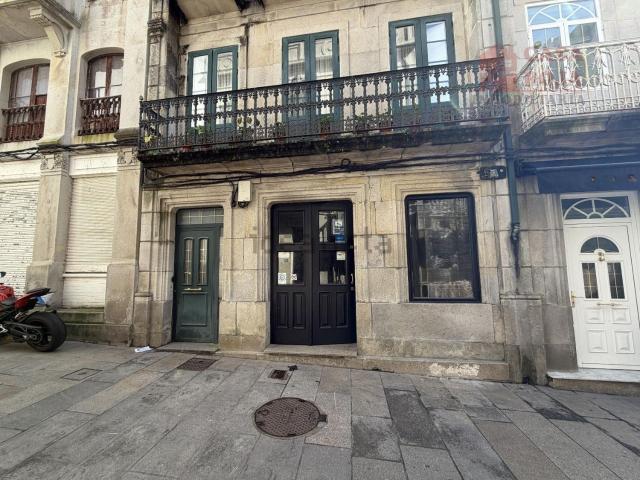 Local, Cangas