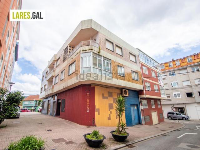 Local, Cangas