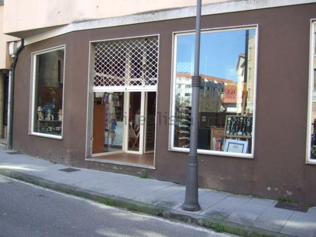 Local, Cangas