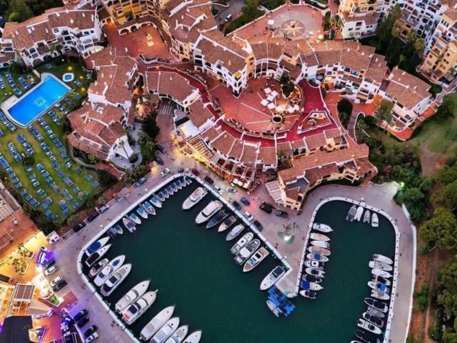 Local, Cabopino Artola, Marbella