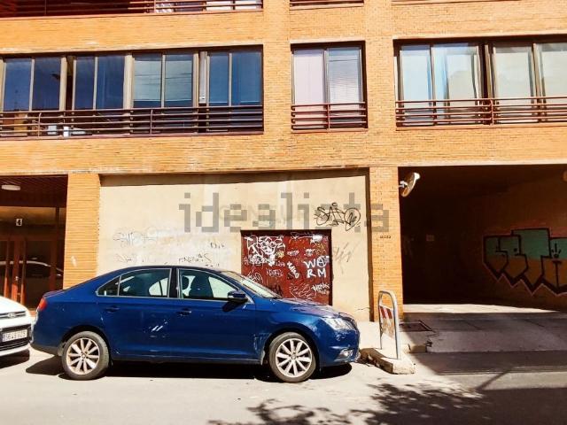 Local, Cáceres