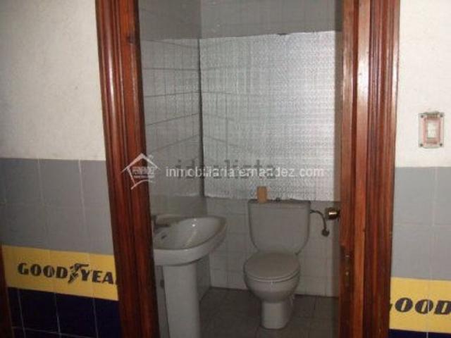 Local, Cáceres