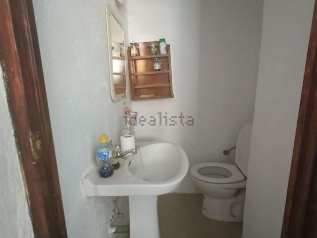 Local, Cáceres