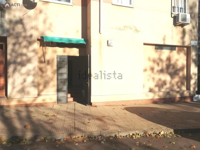 Local, Cáceres