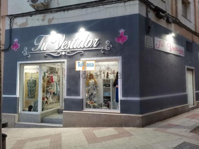 Local, Cáceres