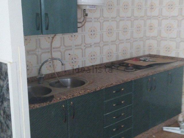 Local, Cáceres