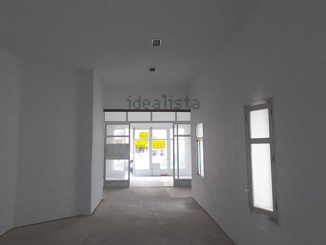 Local, Cáceres