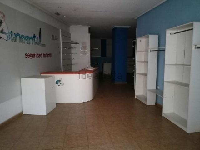 Local, Cáceres