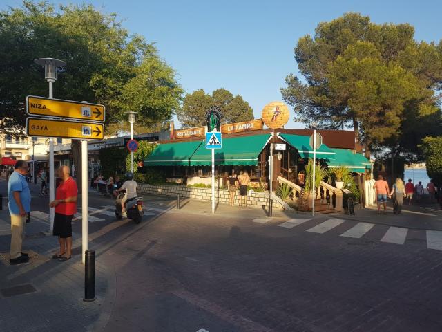 Local, Calvià