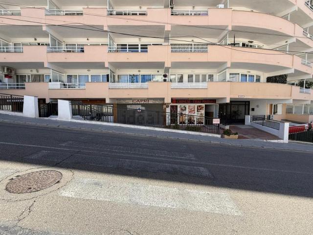 Local, Calvià