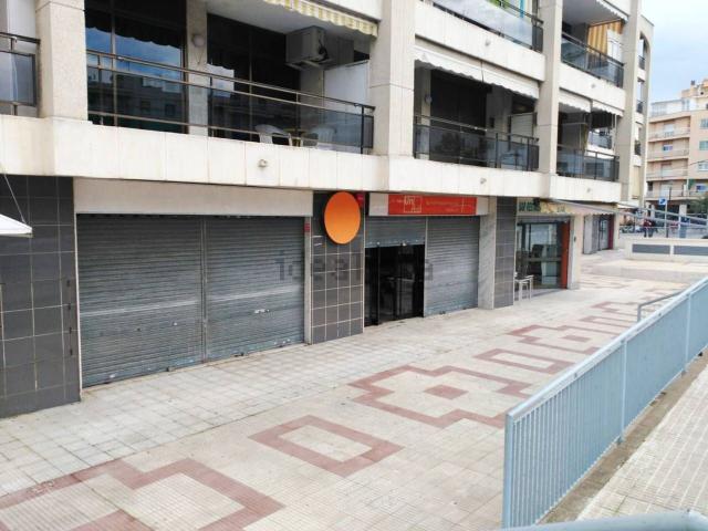 Local, Calella