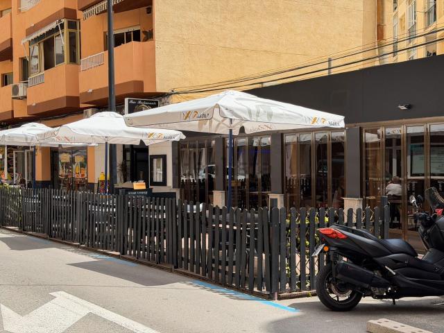 Local, Calpe