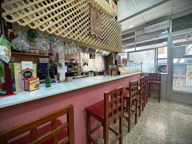 Local, Carolinas Altas, Alicante / Alacant