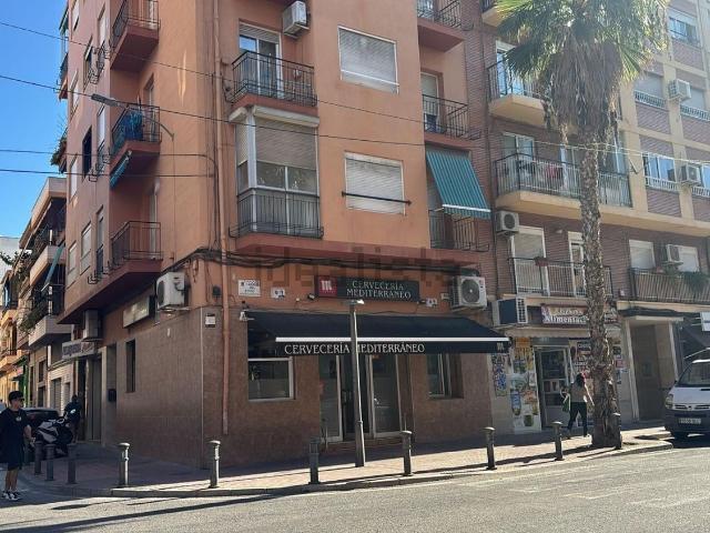 Local, Carolinas Altas, Alicante / Alacant