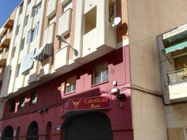 Local, Carolinas Altas, Alicante / Alacant