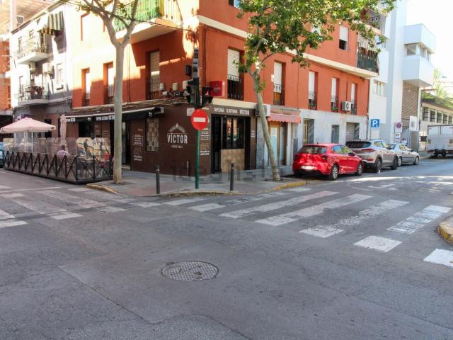 Local, Carrús Este, Elche / Elx
