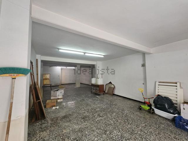 Local, Carrús Este, Elche / Elx