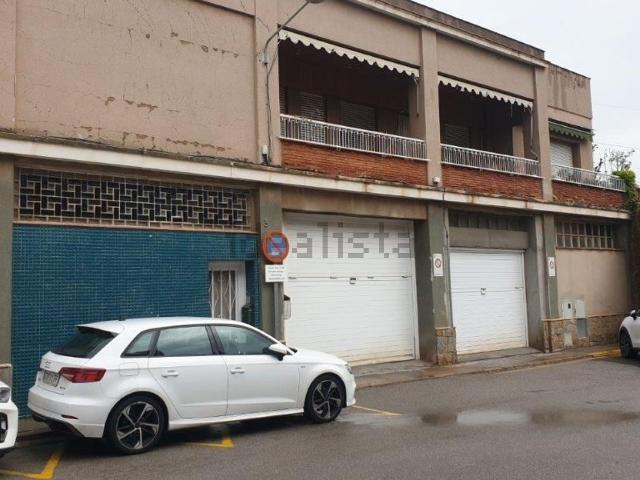 Local, Castellbisbal