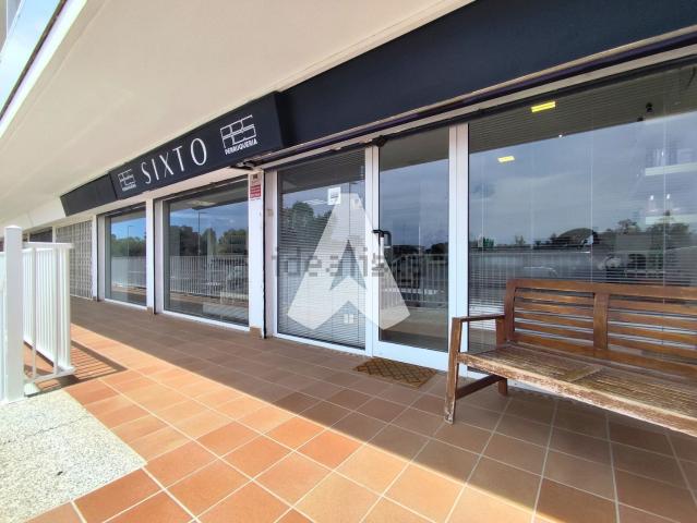 Local, Castelldefels