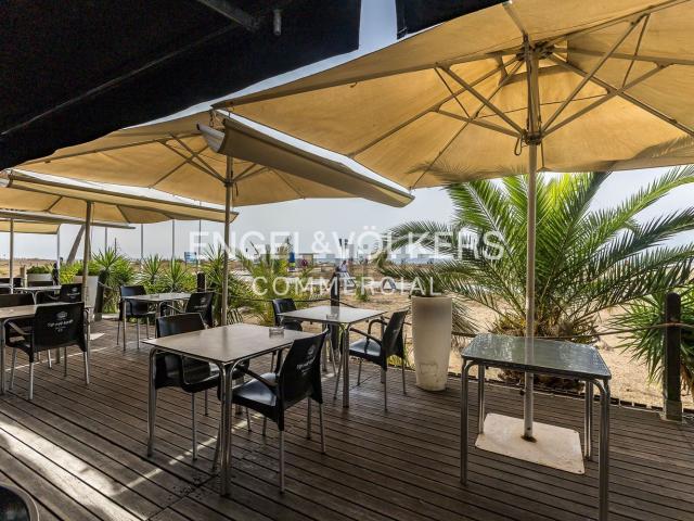 Local, Castelldefels