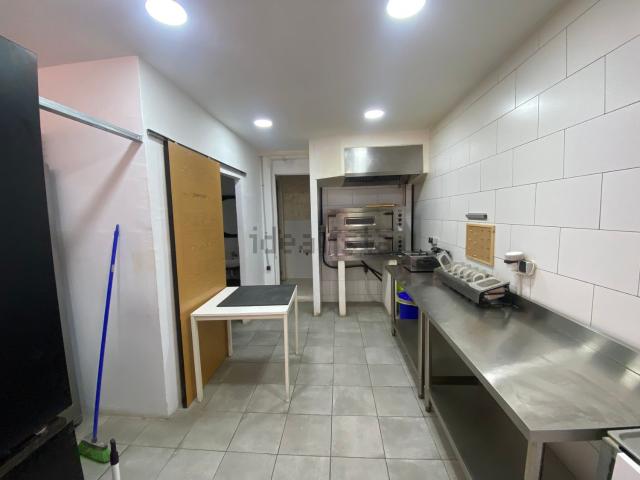 Local, Castelldefels