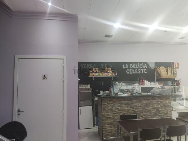 Local, Castelldefels
