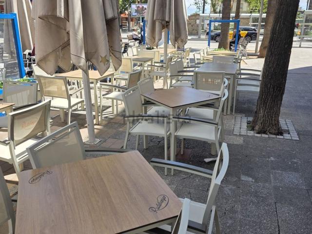 Local, Castelldefels