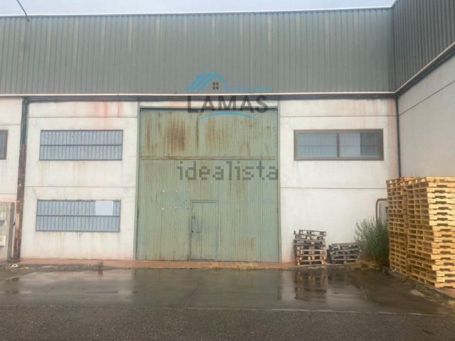 Local, Casatejada