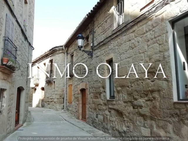 Local, Casserres