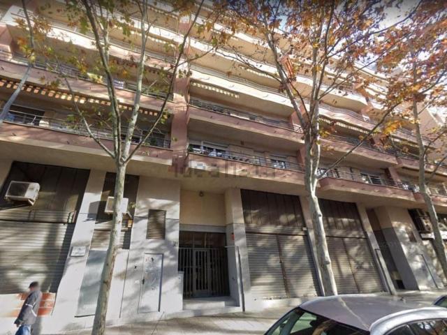 Local, Cementiri Vell, Terrassa