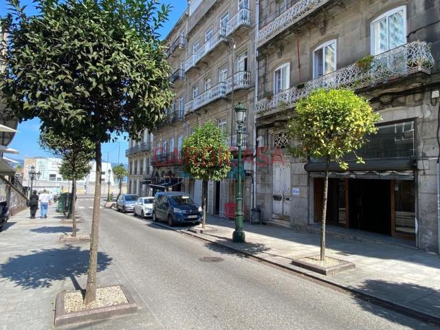 Local, Centro Areal, Vigo