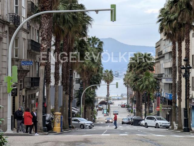 Local, Centro Areal, Vigo