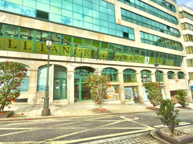 Local, Centro Areal, Vigo