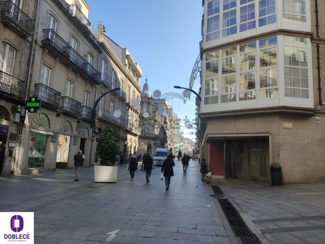 Local, Centro Areal, Vigo